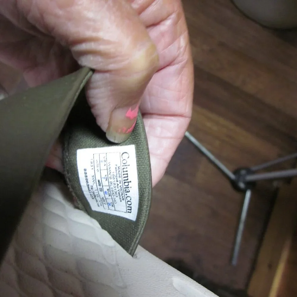 Columbia ladies sz 9 green slide water casual sandal rubber avocado green - Picture 4 of 4